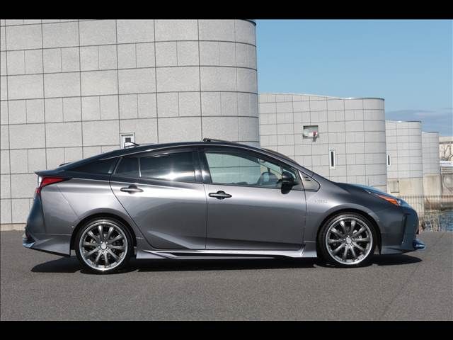 TOYOTA PRIUS 2020 Image 31