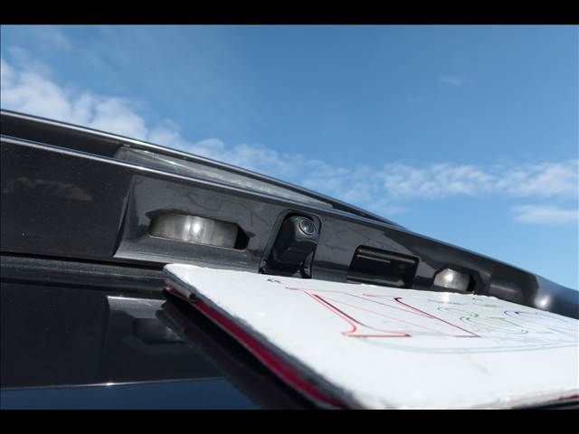 TOYOTA PRIUS 2020 Image 31