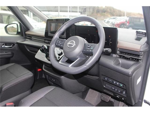 NISSAN SERENA  WG 2025 Image 31