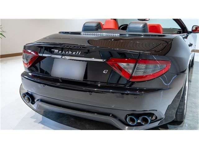 MASERATI GRANCABRIO 2013 Image 31