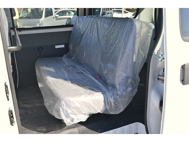 TOYOTA TOWNACE VAN 4WD 2025 Image 31