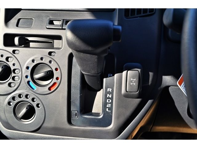 TOYOTA TOWNACE VAN 4WD 2025 Image 31