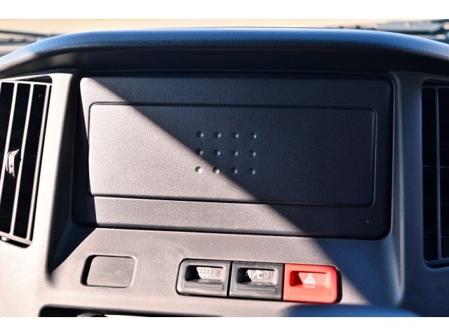 TOYOTA TOWNACE VAN 4WD 2025 Image 31