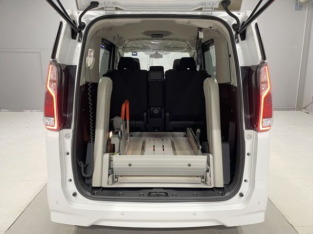 NISSAN SERENA  WG 2020 Image 31