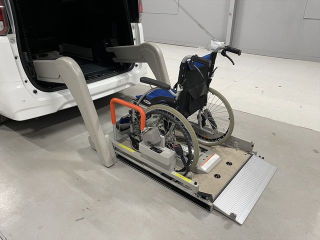 NISSAN SERENA  WG 2020 Image 31