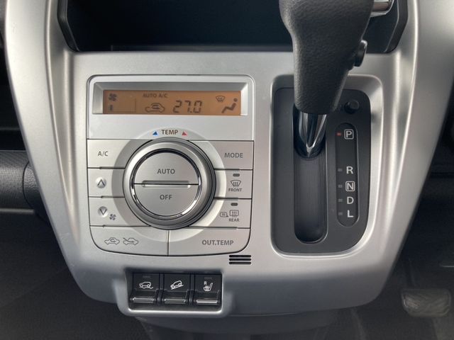 SUZUKI HUSTLER 4WD 2015 Image 31