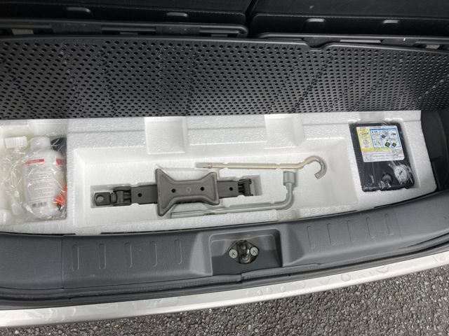 SUZUKI HUSTLER 4WD 2015 Image 31