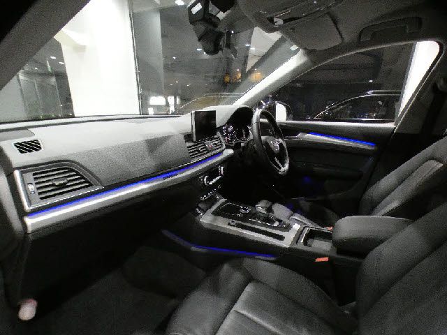 AUDI Q5 2017 Image 31