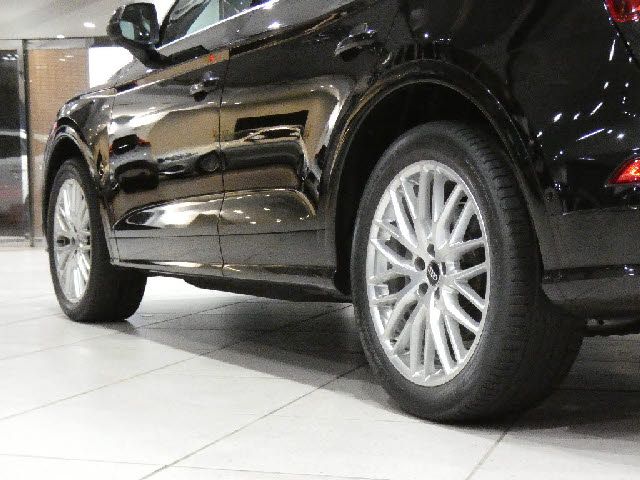 AUDI Q5 2017 Image 31