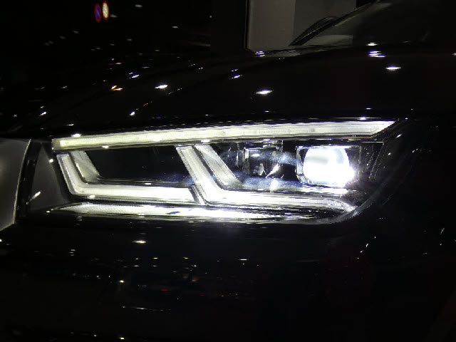 AUDI Q5 2017 Image 31