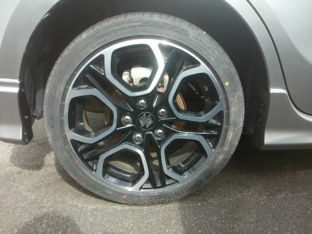 SUZUKI SWIFT 2023 Image 31