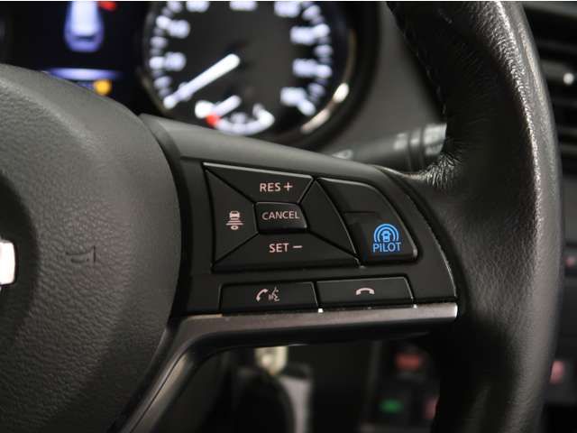 NISSAN X-TRAIL 4WD 2018 Image 31