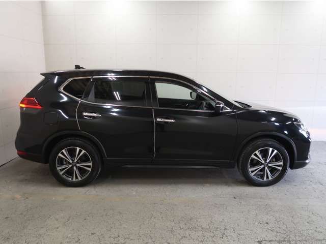 NISSAN X-TRAIL 4WD 2018 Image 31