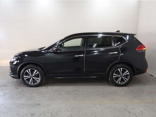 NISSAN X-TRAIL 4WD 2018 Image 31