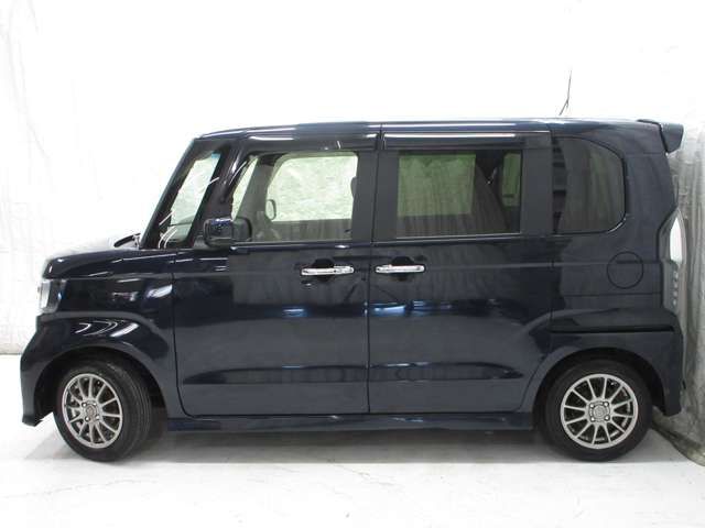 HONDA N BOX CUSTOM 2022 Image 31