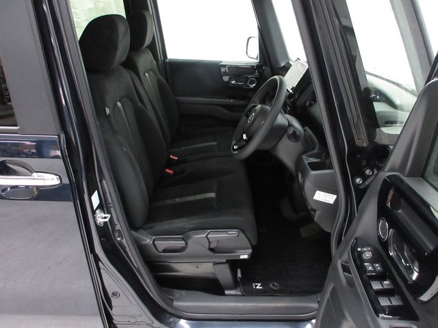 HONDA N BOX CUSTOM 2022 Image 31