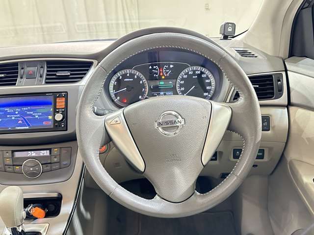NISSAN SYLPHY 2013 Image 31
