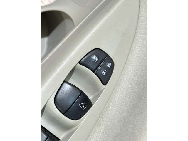 NISSAN SYLPHY 2013 Image 31