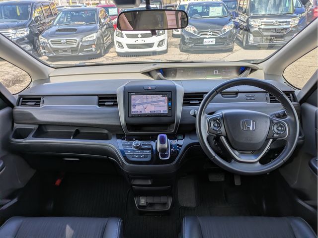 HONDA FREED PLUS HYBRID 4W 2017 Image 31