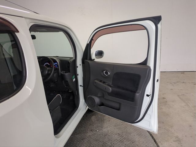 NISSAN CUBE 2012 Image 31