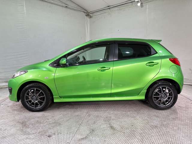 MAZDA DEMIO 2008 Image 31