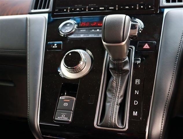 MITSUBISHI DELICA D:5 4WD 2024 Image 31