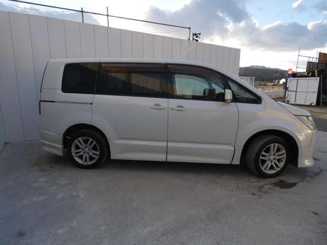 MITSUBISHI DELICA D:5 2WD 2007 Image 31