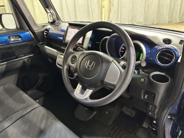 HONDA N BOX 2014 Image 31