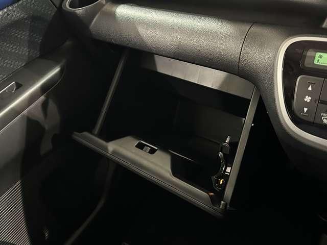 HONDA N BOX 2014 Image 31