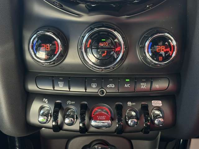 BMW MINI COOPER S 5DOOR 2021 Image 31