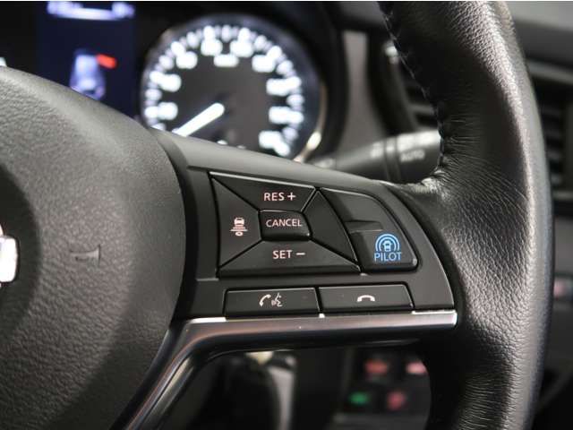 NISSAN X-TRAIL 4WD 2018 Image 31