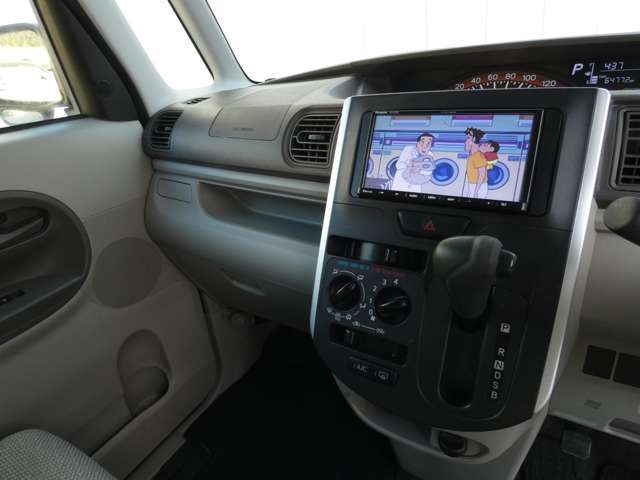 DAIHATSU TANTO 2014 Image 31