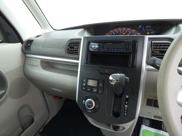 DAIHATSU TANTO 2014 Image 31