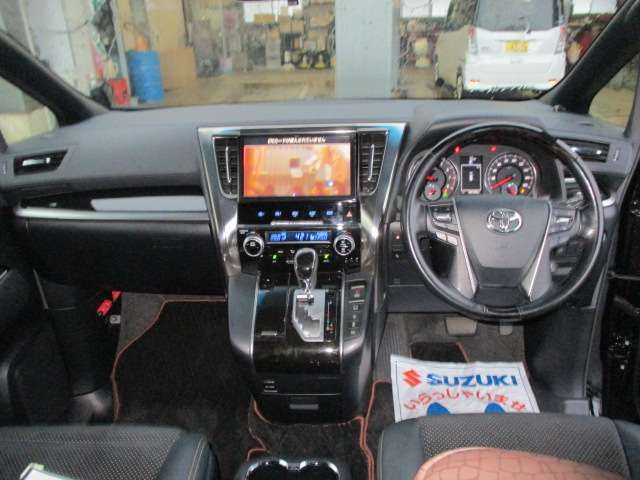 TOYOTA ALPHARD 4WD 2017 Image 31