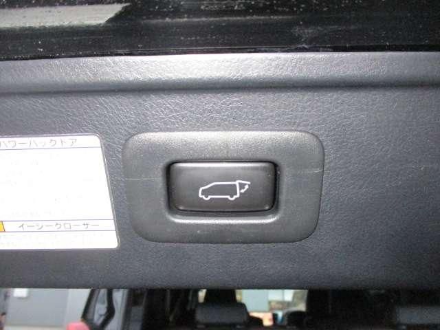 TOYOTA ALPHARD 4WD 2017 Image 31