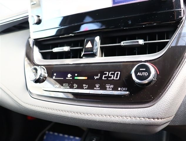 TOYOTA COROLLA TOURING HYBR 2021 Image 31