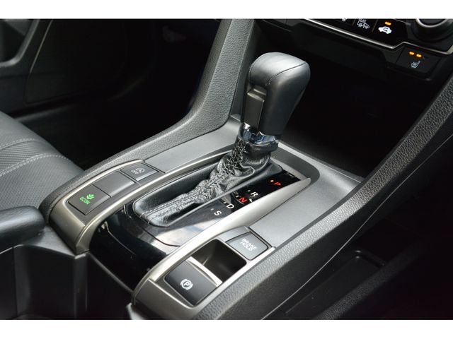 HONDA CIVIC HATCHBACK 2018 Image 31