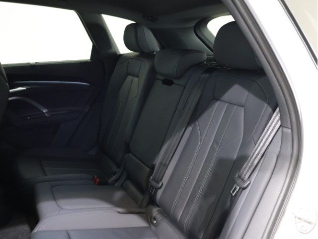 AUDI Q5 2025 Image 31