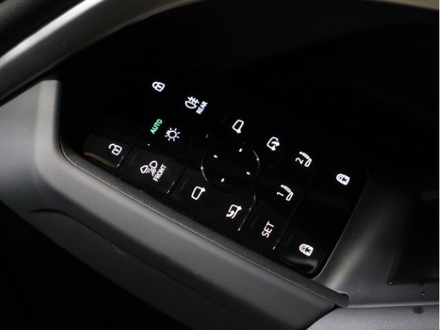 AUDI Q5 2025 Image 31