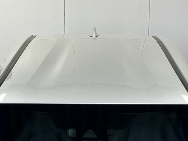 TOYOTA YARIS CROSS HYBRID 2023 Image 31