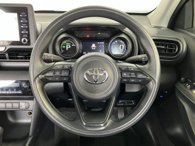 TOYOTA YARIS CROSS HYBRID 2023 Image 31