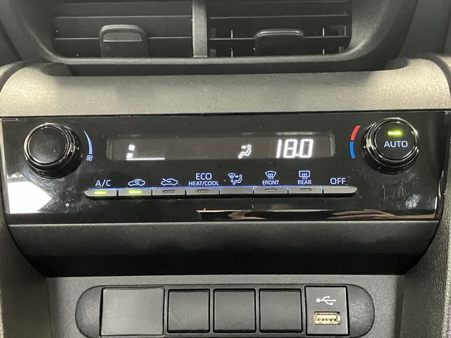 TOYOTA YARIS CROSS HYBRID 2023 Image 31