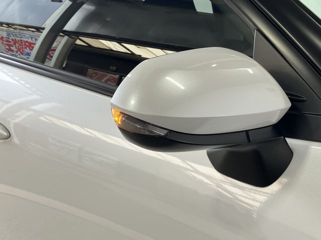 TOYOTA YARIS CROSS HYBRID 2023 Image 31