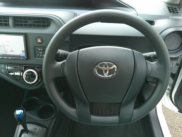 TOYOTA AQUA 2021 Image 31