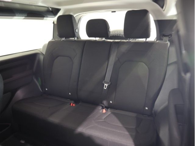 ROVER DEFENDER 2023 Image 31