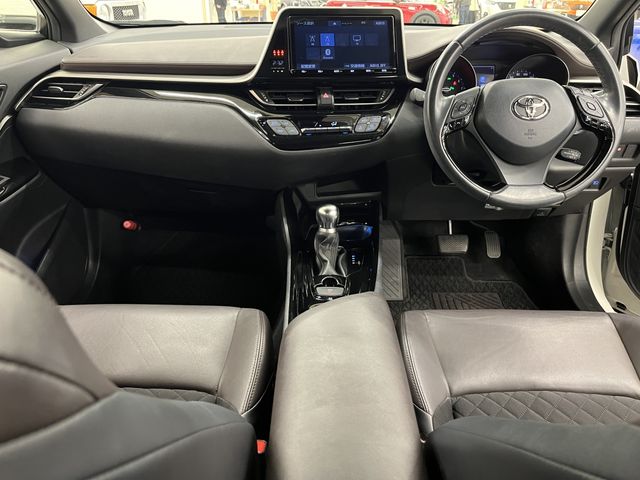 TOYOTA C-HR 2020 Image 31