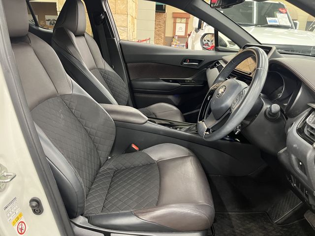 TOYOTA C-HR 2020 Image 31