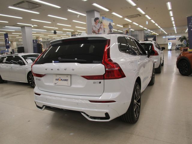 VOLVO XC60 2025 Image 31