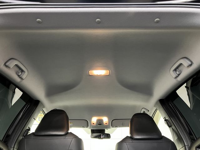 TOYOTA PRIUS 2020 Image 31