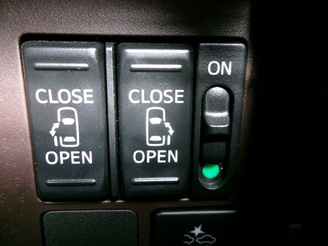 TOYOTA ROOMY 2019 Image 31